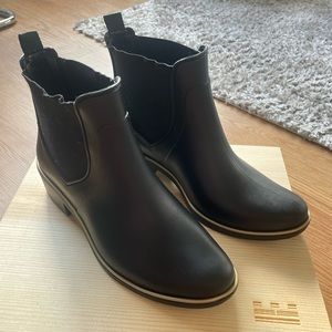 Kate Spade New York boots